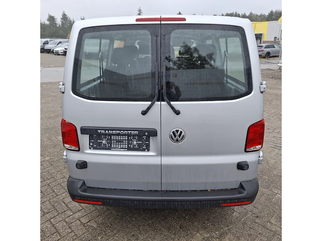 Personenbus, volkswagen, transporter, 2023 - afbeelding 6 van  33