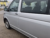 Personenbus, volkswagen, transporter, 2023 - afbeelding 9 van  33
