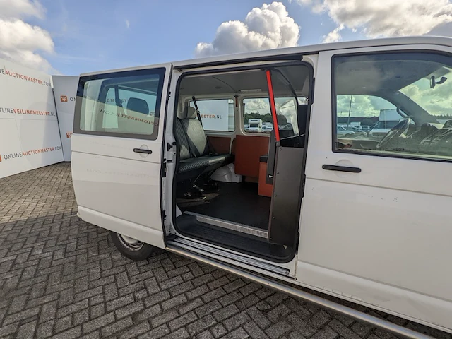 Personenbus volkswagen, transporter, bouwjaar 2017 - afbeelding 25 van  55