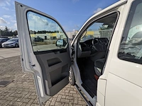 Personenbus, volkswagen, transporter - afbeelding 2 van  40