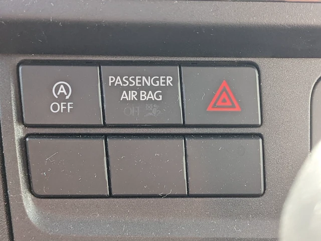 Personenbus, volkswagen, transporter - afbeelding 14 van  52