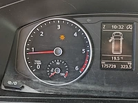 Personenbus, volkswagen, transporter - afbeelding 16 van  52
