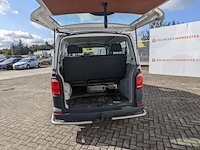 Personenbus, volkswagen, transporter - afbeelding 24 van  52