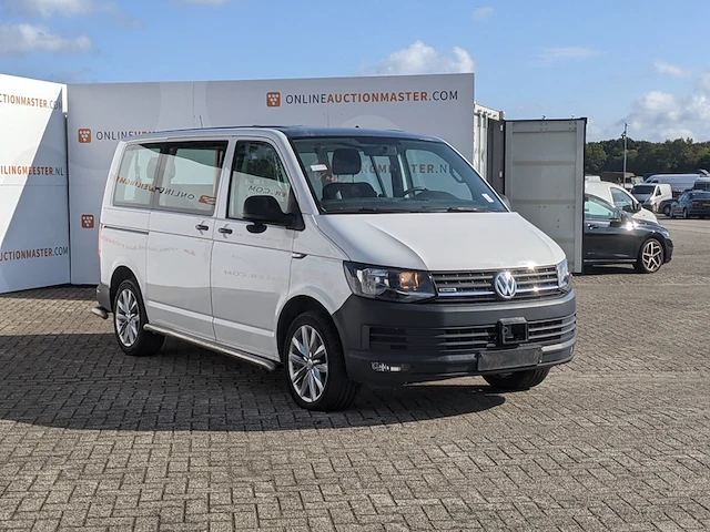 Personenbus, volkswagen, transporter - afbeelding 34 van  52