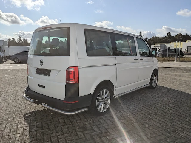 Personenbus, volkswagen, transporter - afbeelding 49 van  52