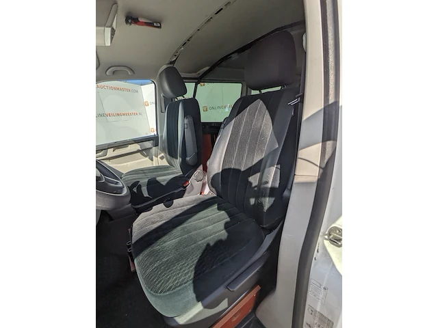 Personenbus, volkswagen, transporter - afbeelding 17 van  50