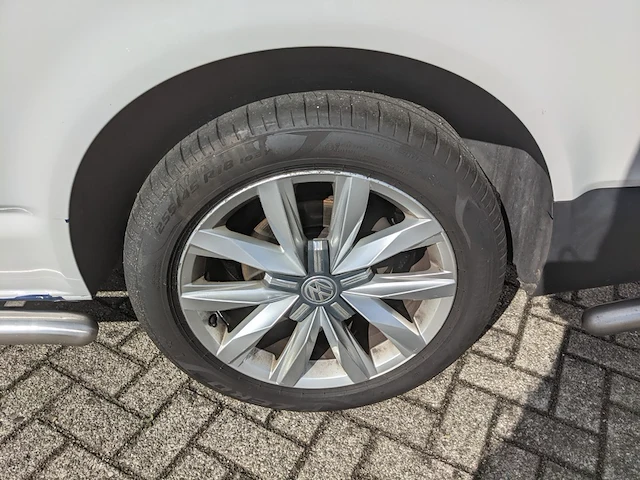 Personenbus, volkswagen, transporter - afbeelding 36 van  50