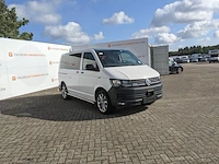 Personenbus, volkswagen, transporter - afbeelding 34 van  50
