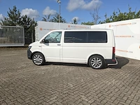 Personenbus, volkswagen, transporter - afbeelding 50 van  50
