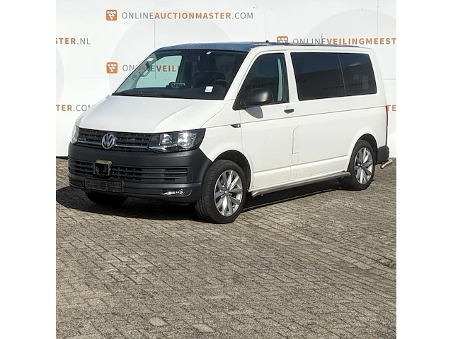 Personenbus, volkswagen, transporter - afbeelding 1 van  47