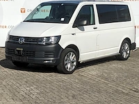 Personenbus, volkswagen, transporter - afbeelding 1 van  47