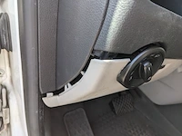 Personenbus, volkswagen, transporter - afbeelding 19 van  47