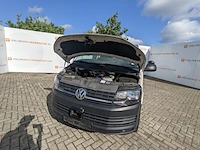 Personenbus, volkswagen, transporter - afbeelding 28 van  47