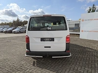 Personenbus, volkswagen, transporter - afbeelding 45 van  47