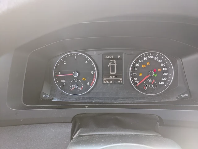 Personenbus, volkswagen, transporter - afbeelding 7 van  48