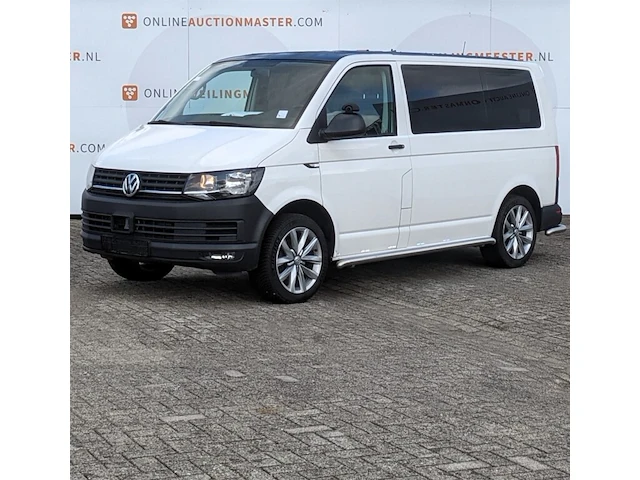 Personenbus, volkswagen, transporter - afbeelding 1 van  48