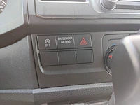 Personenbus, volkswagen, transporter - afbeelding 14 van  48