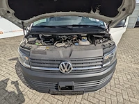 Personenbus, volkswagen, transporter - afbeelding 25 van  48