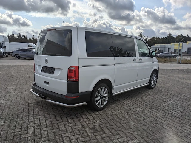 Personenbus, volkswagen, transporter - afbeelding 45 van  48