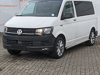 Personenbus, volkswagen, transporter - afbeelding 1 van  46
