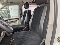 Personenbus, volkswagen, transporter - afbeelding 17 van  46