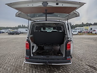 Personenbus, volkswagen, transporter - afbeelding 19 van  46