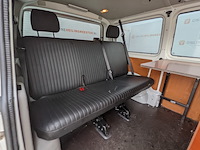 Personenbus, volkswagen, transporter - afbeelding 22 van  46