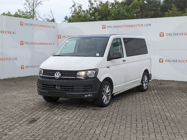 Personenbus, volkswagen, transporter - afbeelding 12 van  46