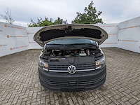 Personenbus, volkswagen, transporter - afbeelding 26 van  46