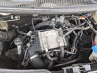 Personenbus, volkswagen, transporter - afbeelding 29 van  46