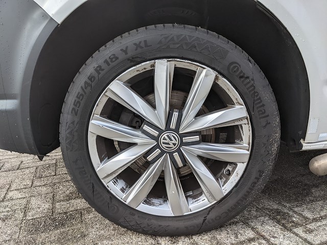 Personenbus, volkswagen, transporter - afbeelding 31 van  46