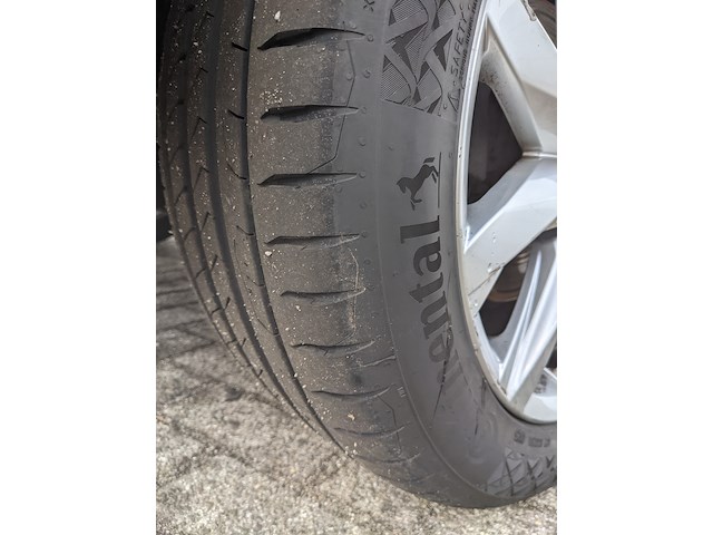 Personenbus, volkswagen, transporter - afbeelding 32 van  46