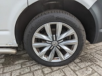 Personenbus, volkswagen, transporter - afbeelding 37 van  46