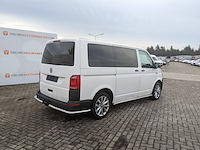 Personenbus, volkswagen, transporter - afbeelding 43 van  46