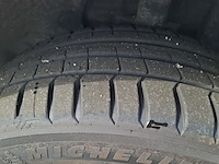 Personenbus, volkswagen, transporter - afbeelding 3 van  50