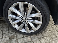 Personenbus, volkswagen, transporter - afbeelding 4 van  50