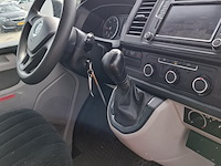 Personenbus, volkswagen, transporter - afbeelding 32 van  50