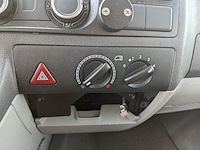 Personenbus, volkswagen, transporter - afbeelding 13 van  55