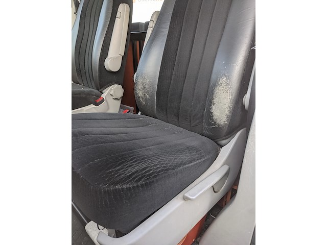 Personenbus, volkswagen, transporter - afbeelding 19 van  55