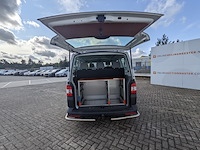 Personenbus, volkswagen, transporter - afbeelding 20 van  55