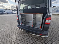 Personenbus, volkswagen, transporter - afbeelding 21 van  55