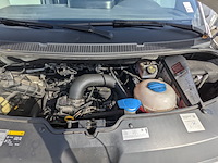 Personenbus, volkswagen, transporter - afbeelding 32 van  55