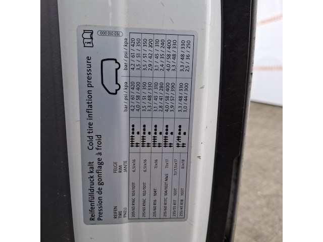 Personenbus, volkswagen, transporter - afbeelding 5 van  49