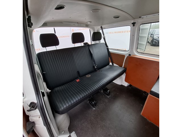 Personenbus, volkswagen, transporter - afbeelding 18 van  49