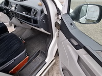 Personenbus, volkswagen, transporter - afbeelding 20 van  49