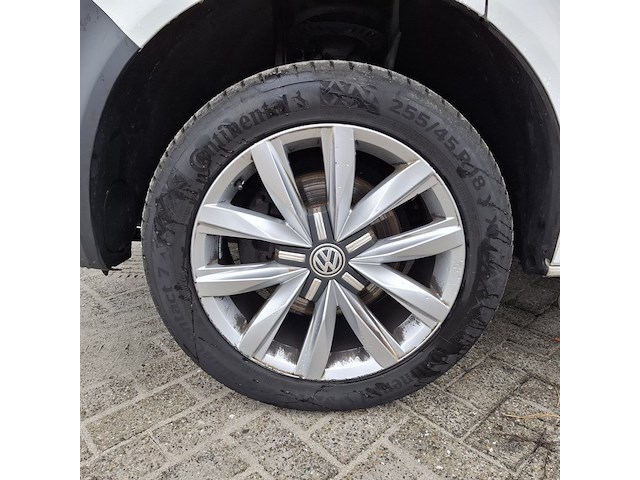 Personenbus, volkswagen, transporter - afbeelding 26 van  49