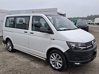 Personenbus, volkswagen, transporter - afbeelding 23 van  49