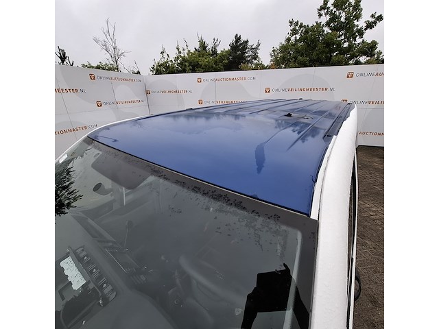 Personenbus, volkswagen, transporter - afbeelding 35 van  49