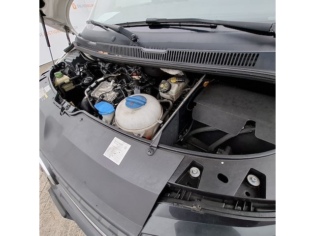 Personenbus, volkswagen, transporter - afbeelding 40 van  49