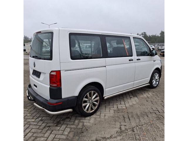 Personenbus, volkswagen, transporter - afbeelding 45 van  49
